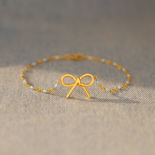 Small Circle Of Female Friends Matching Golden Bow Enamel Chain Bracelet
