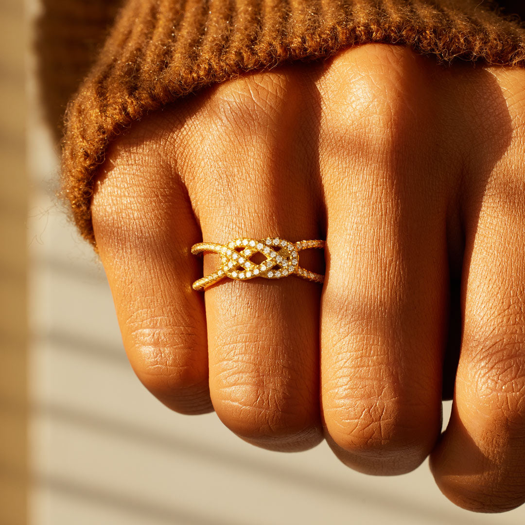 Infinity Knot Ring