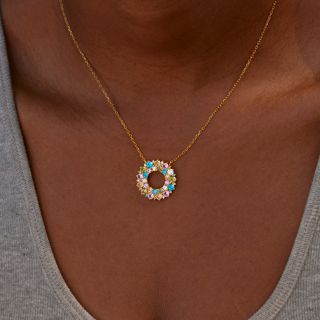 Dear Daughter Vivid Circle Necklace