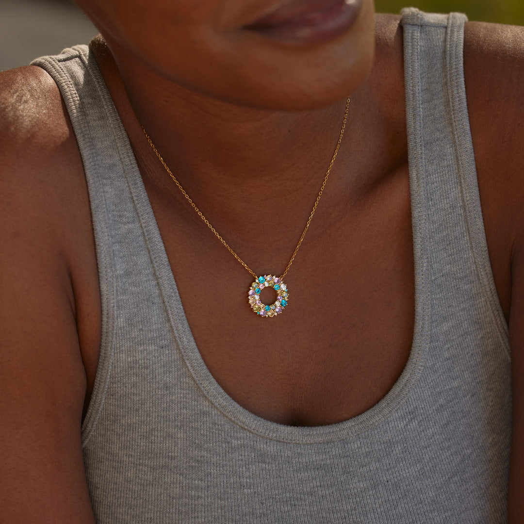 Dear Daughter Vivid Circle Necklace