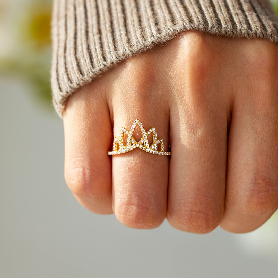 Broken But Survived Hollow Out Crown Ring