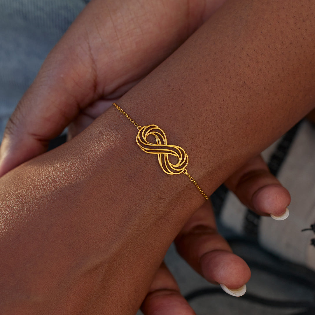 Mother Daughter Everlasting Story Hollow Infinity Bracelet