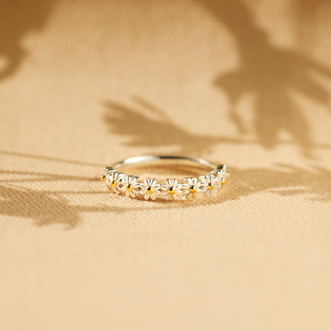 Daisy Ring - Perfect Gifts For Loved Ones