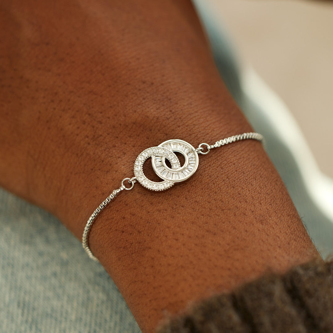 Linked From the Heart Pave Interlocking Circles Bracelet