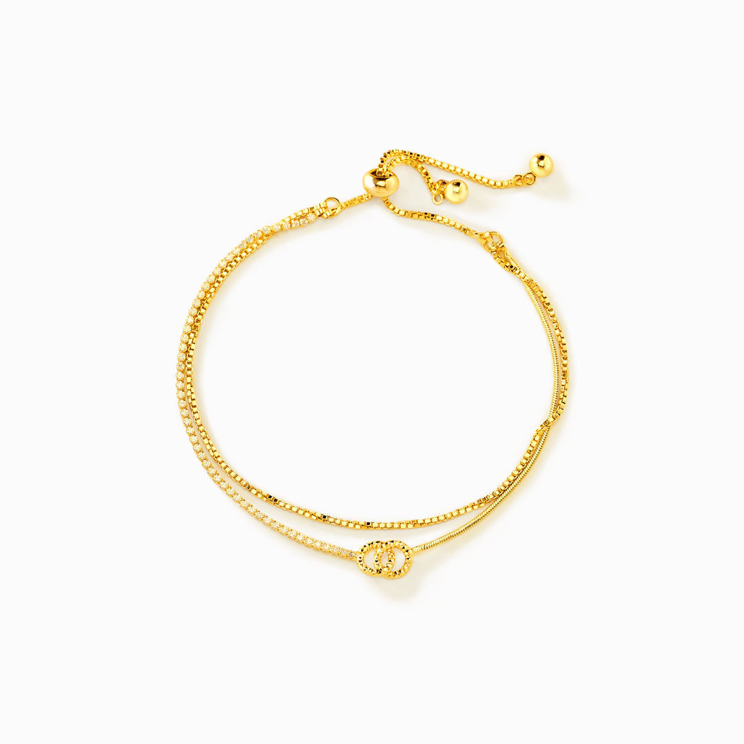 Small Circle Friendship Interlock Stacked Bracelet