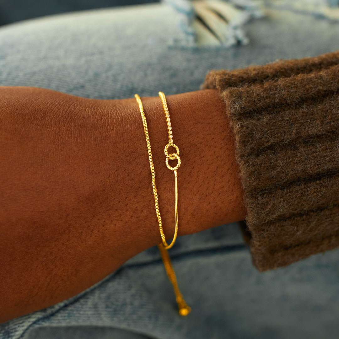 Mother & Daughter Interlock Stacked Bracelet