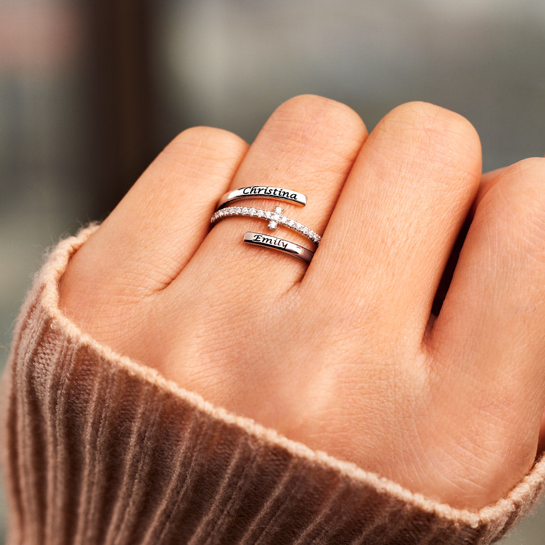 Engraving Names Cross Ring
