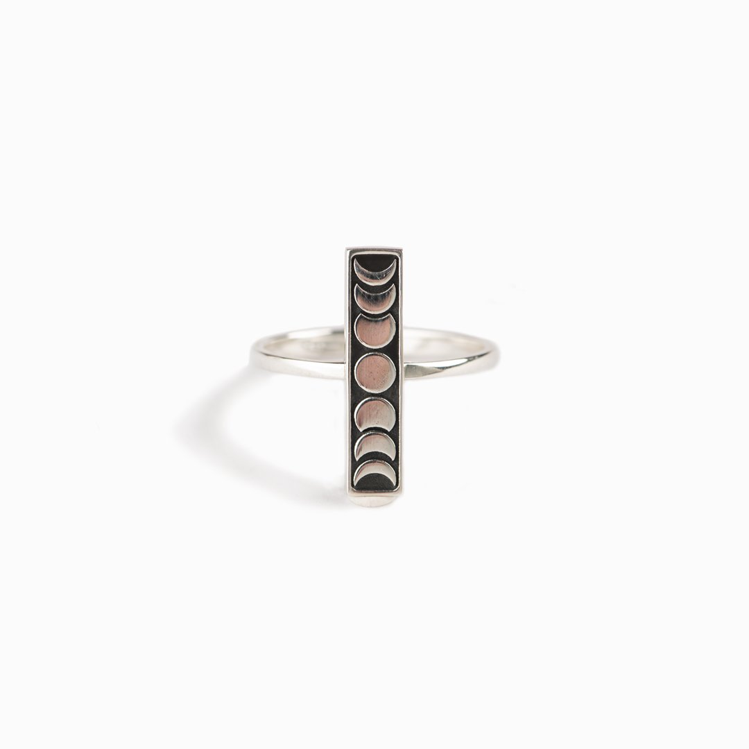 Enjoy Every Phase Moon Phase Ring
