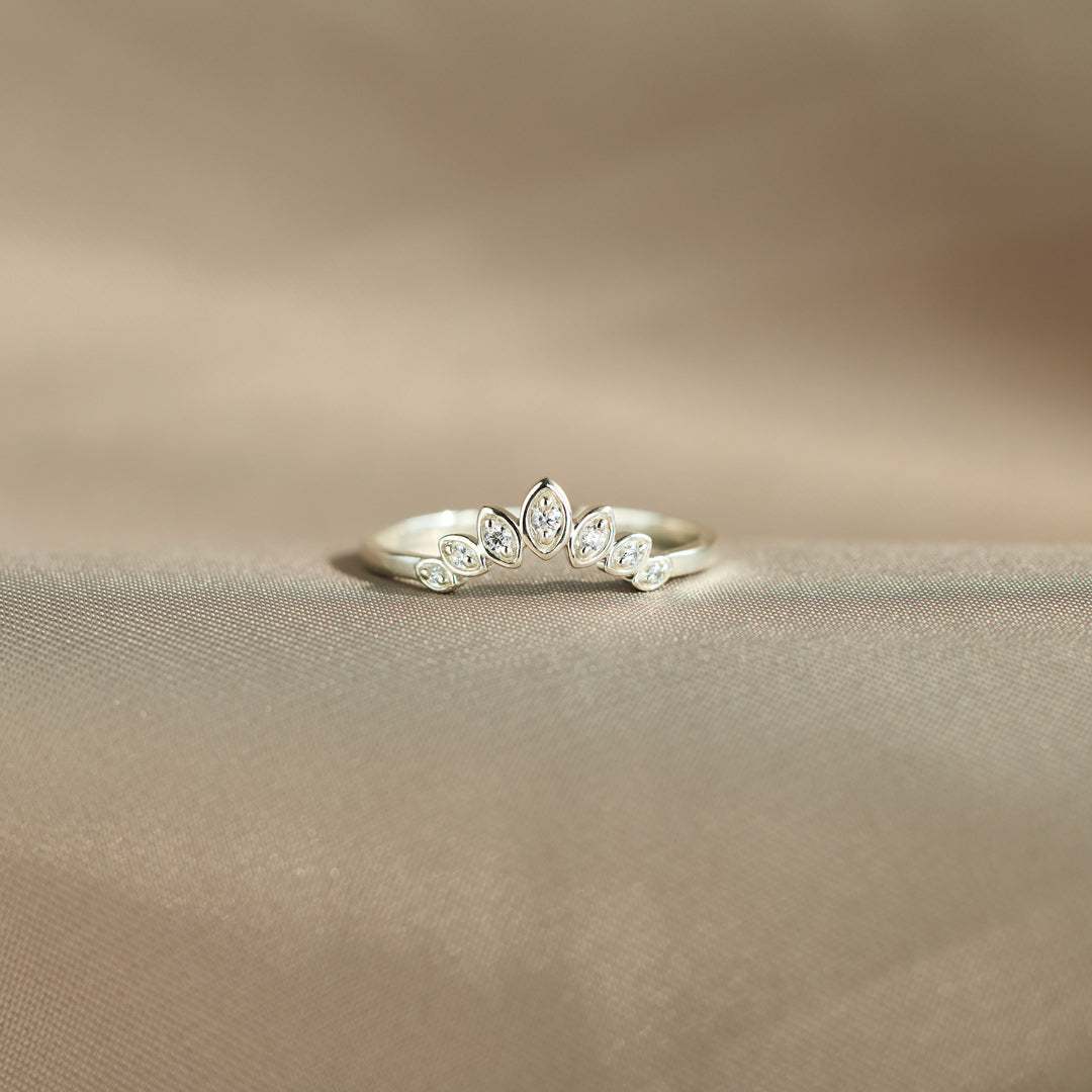 Daughter Of The King Curved Crown Ring