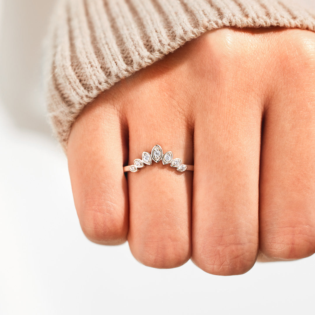 Daughter Of The King Curved Crown Ring