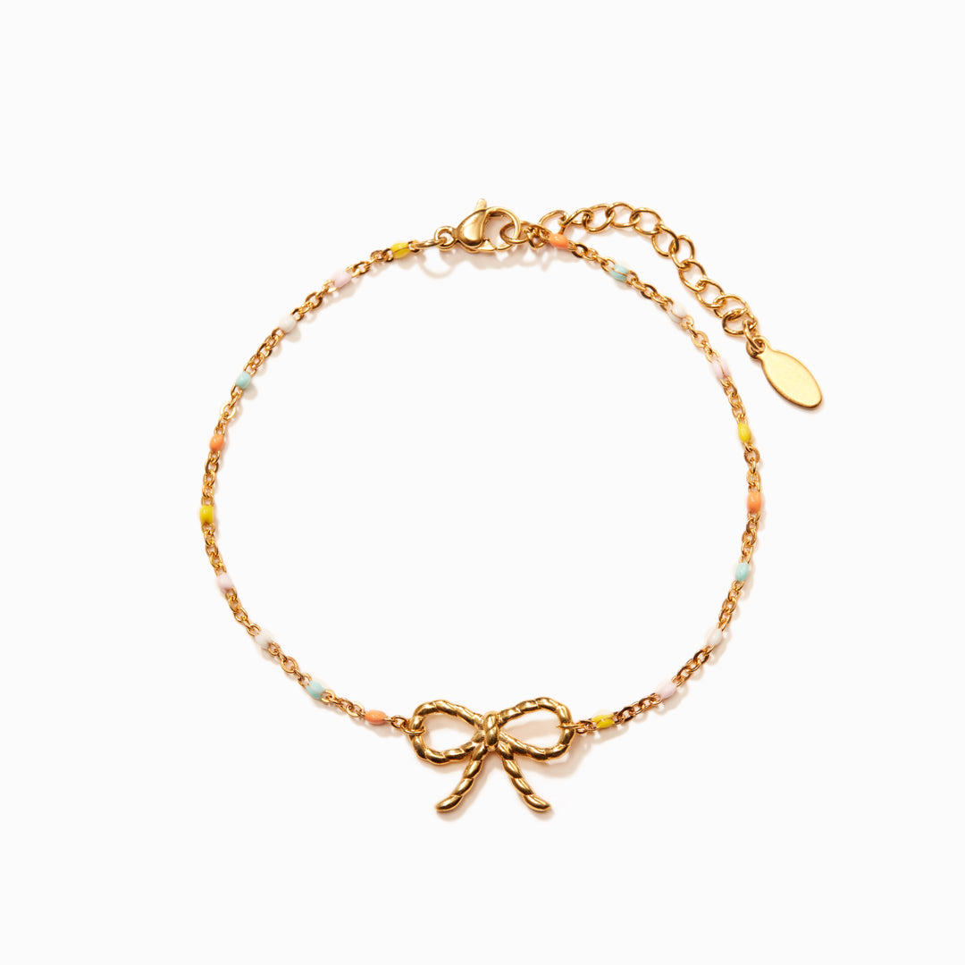Twisted Bow Bracelet In Gold Plated