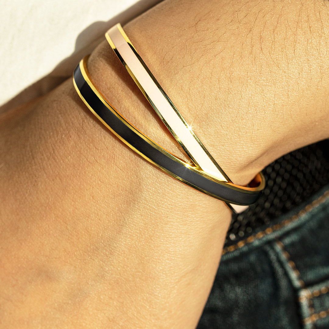To My Smokin' Hot Woman Color Bangle