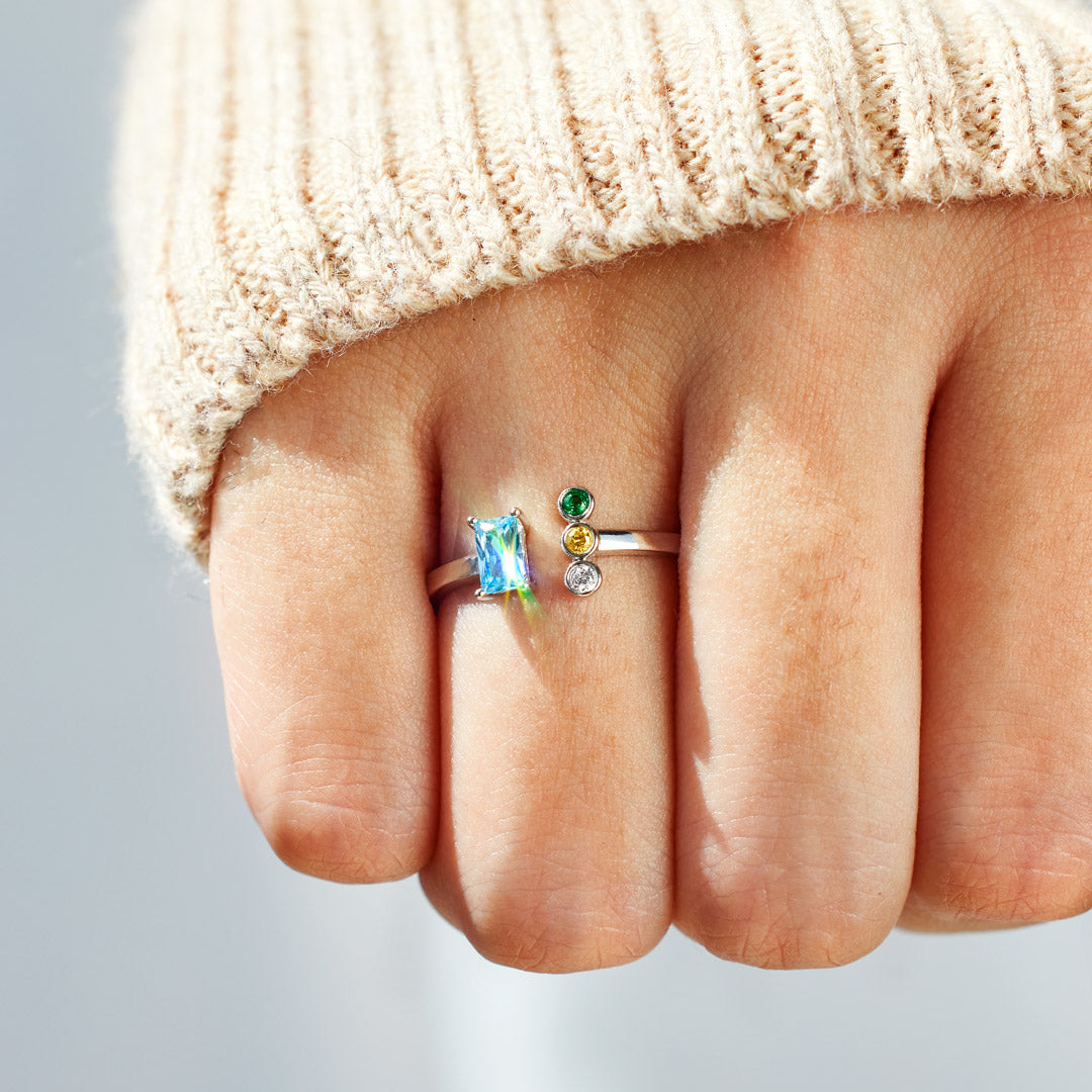 Mom And 1-5 Kids Birthstone Ring