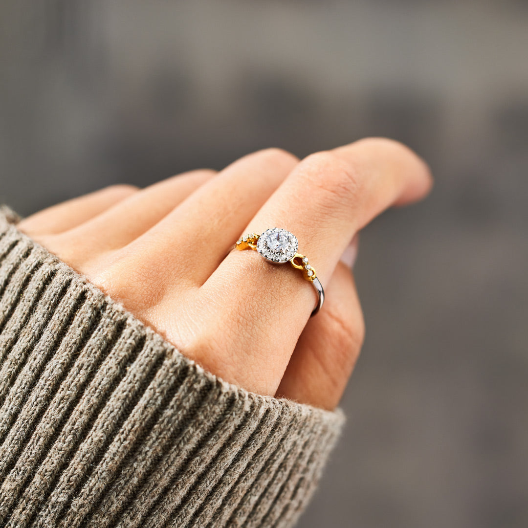 Now&Forever Infinity Cushion Halo Ring