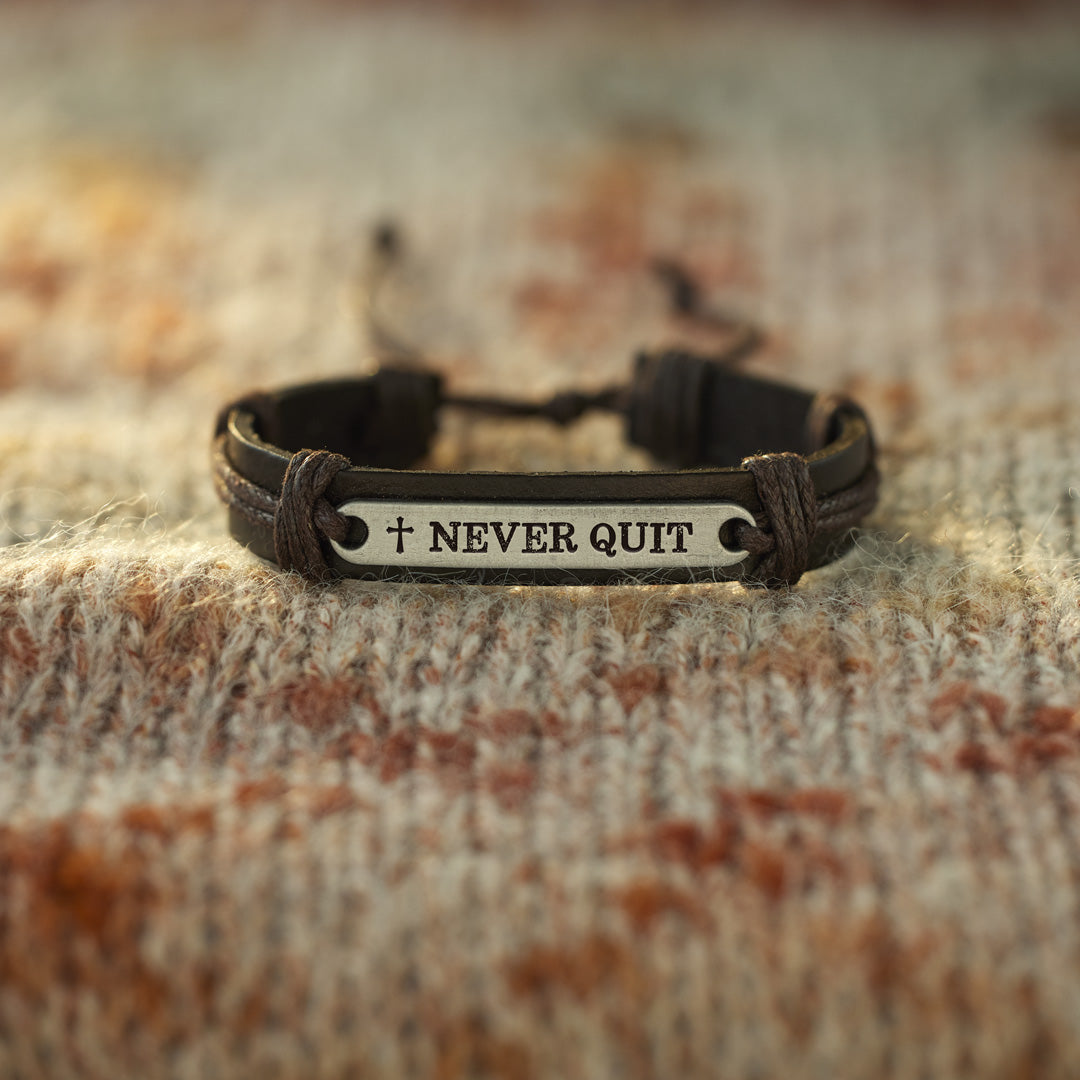 Never Quit Bar Leather Bracelet