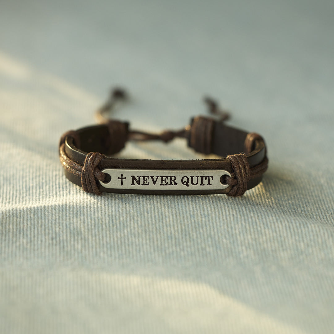 Never Quit Bar Leather Bracelet
