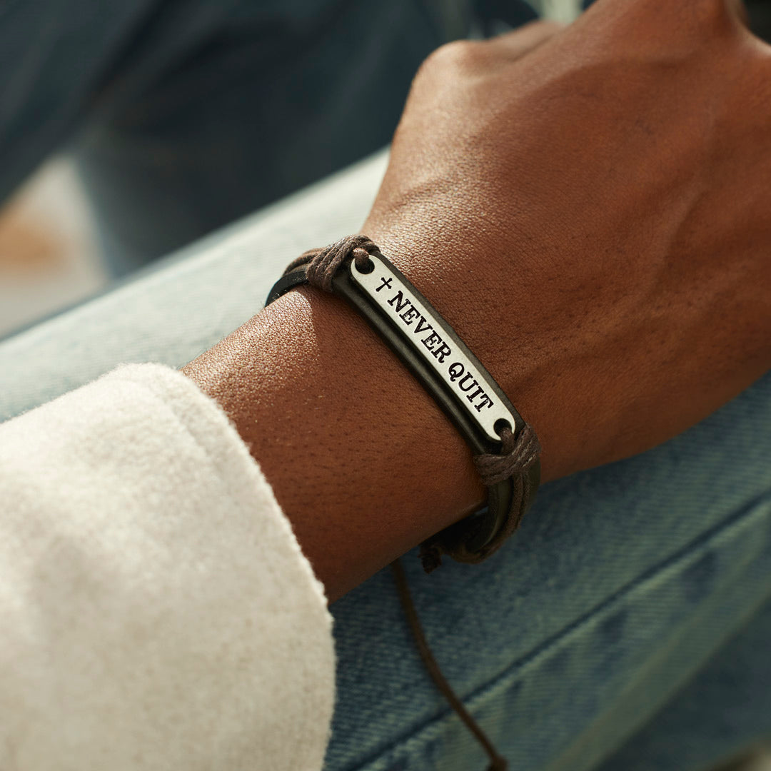 Never Quit Bar Leather Bracelet