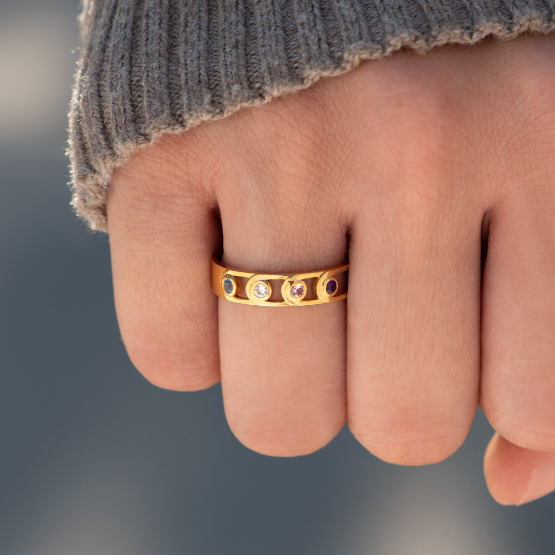 1-5 Birthstones Connecting Circle Ring