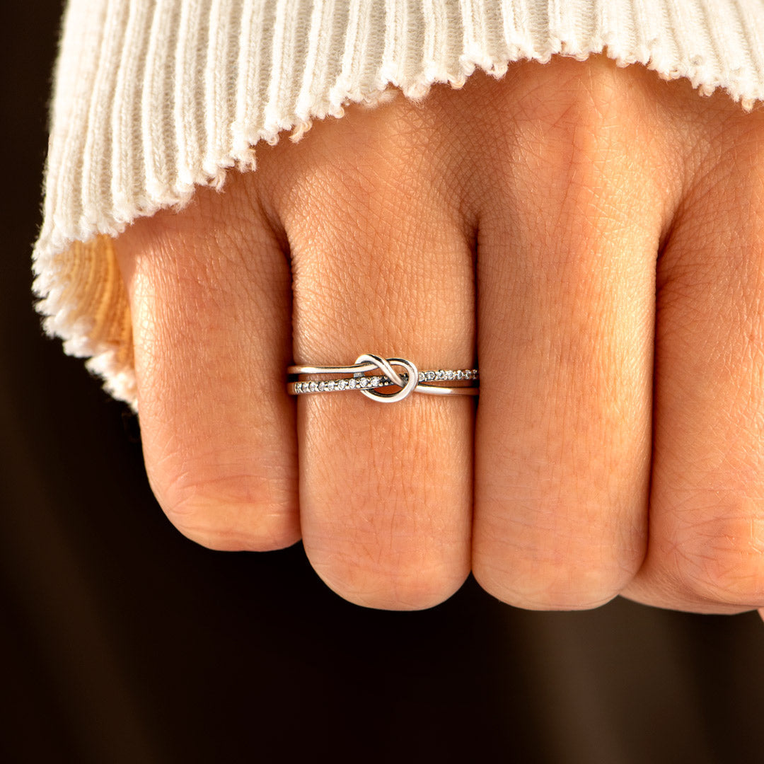 Silver Knot Ring - Mother Daughter Bond