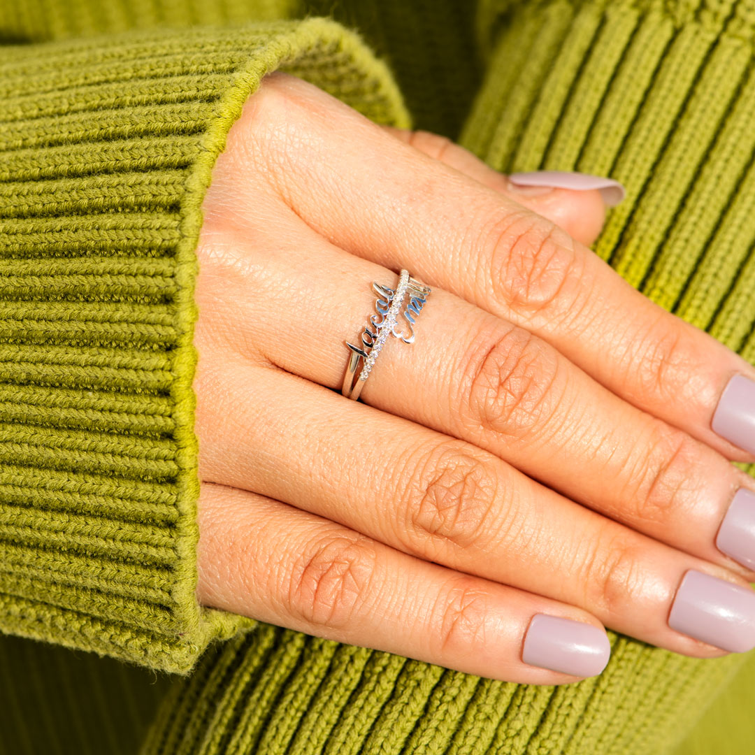 Personalized 1-6 Names Ring