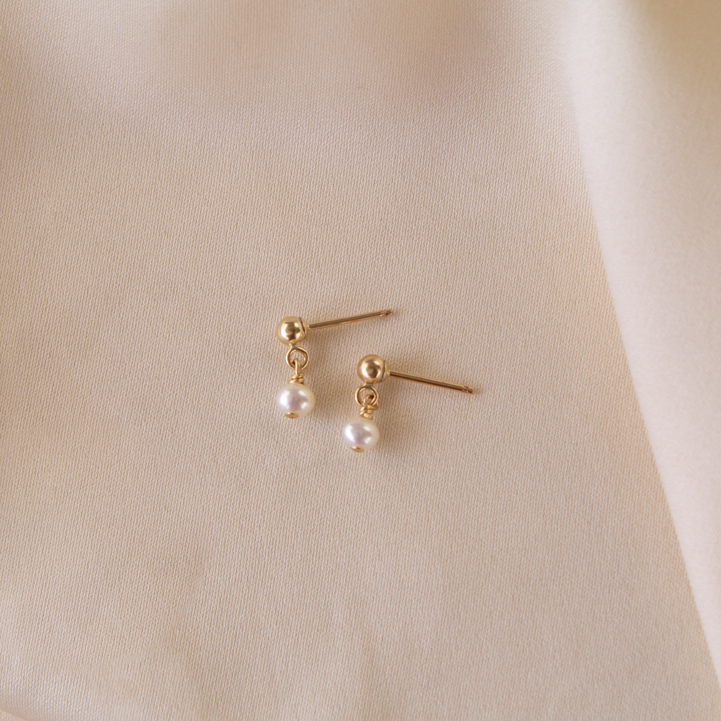 Tiny Margo Drop Earrings