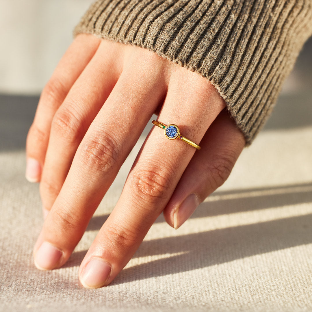 Mom And 1-6 Kids Birthstones Bezel Set Ring