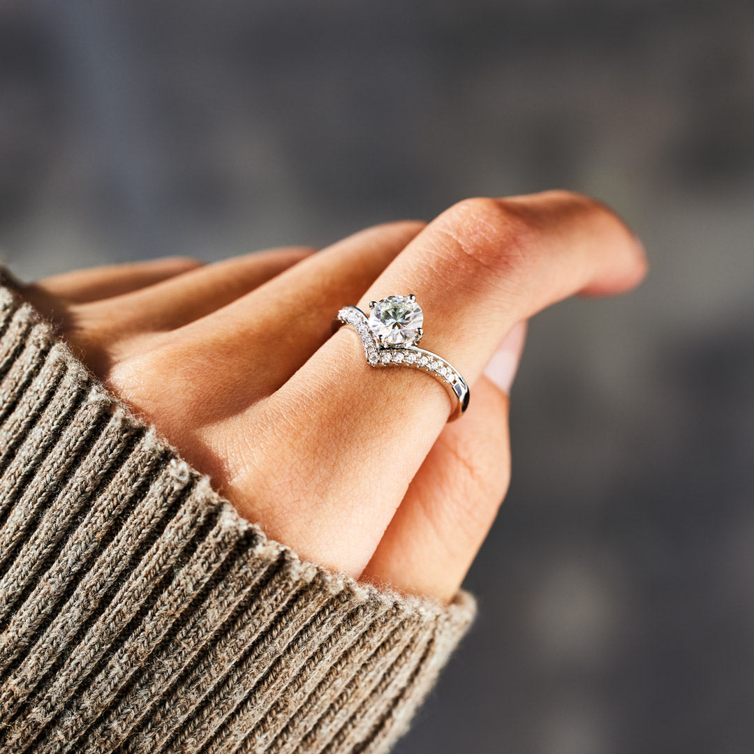 Count On Me Round-Cut Chevron Ring