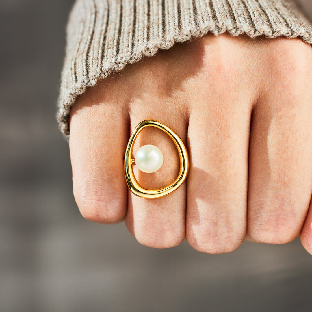 Full Of Grace Central Pearl Ring