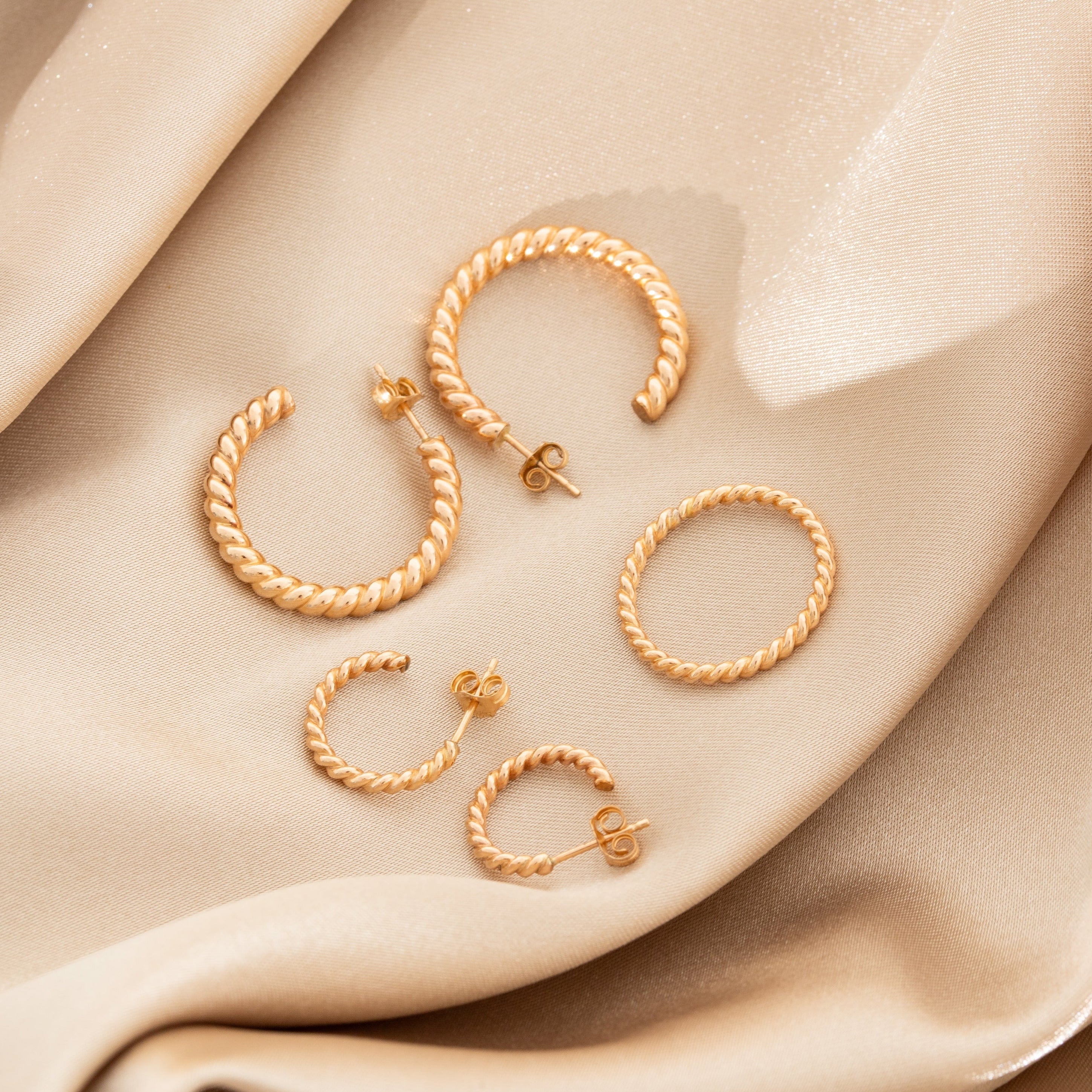 Small Twist Hoop Earrings